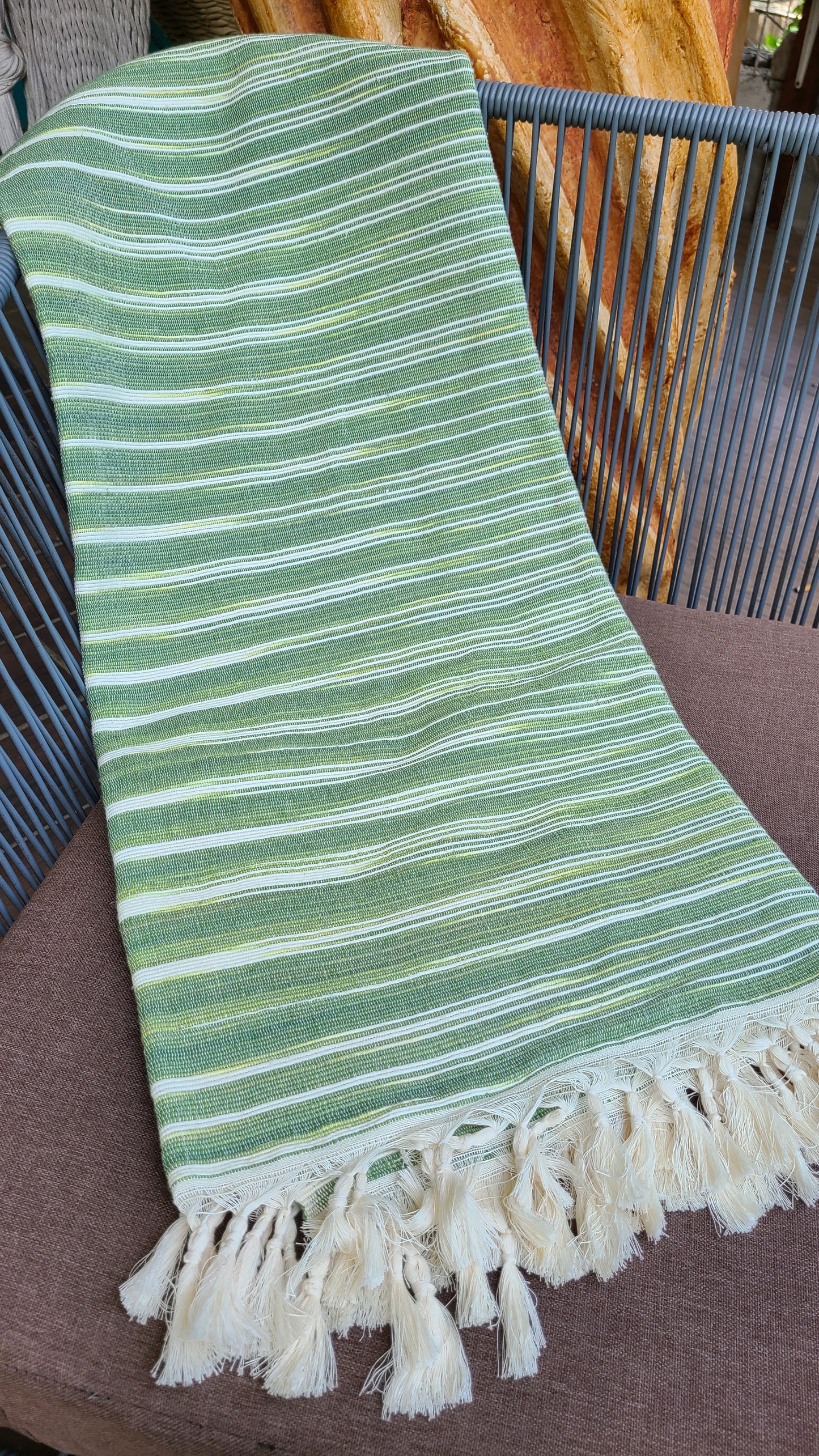 Green & White Cotton Beach Throw Rug.