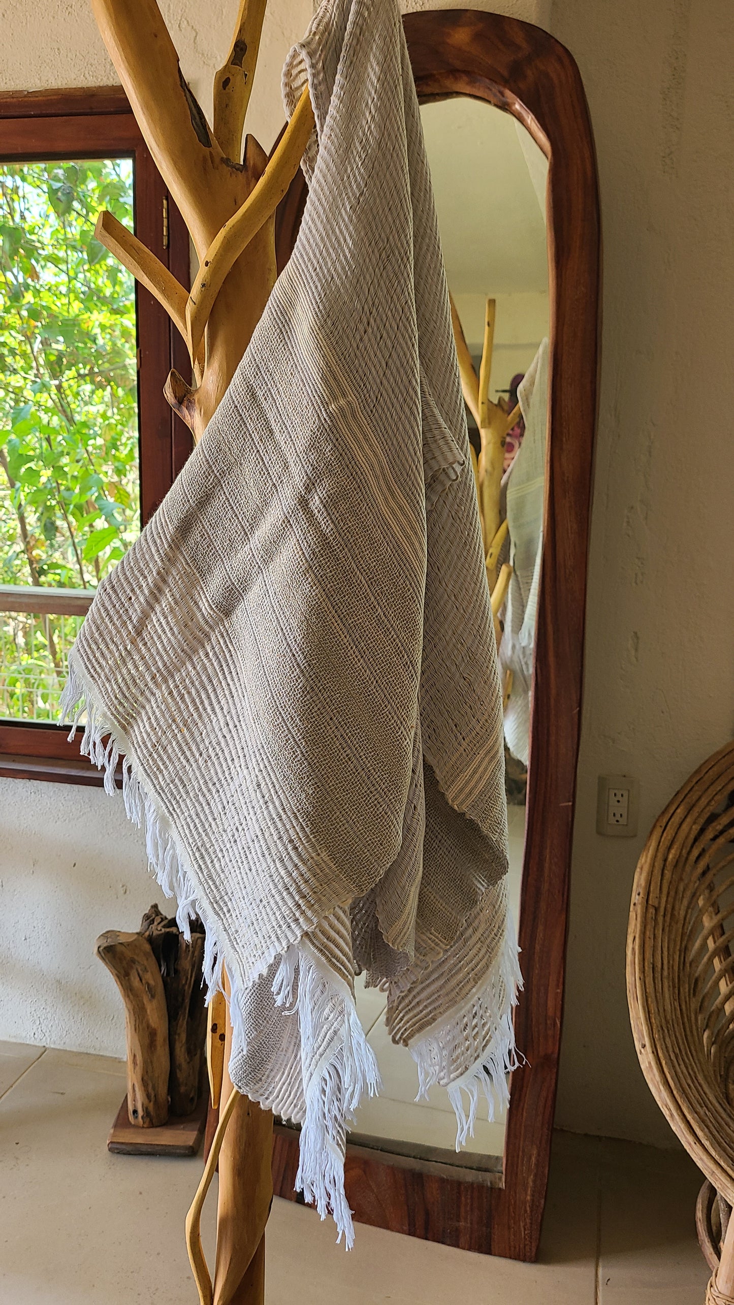 Poncho La Paloma White Cream